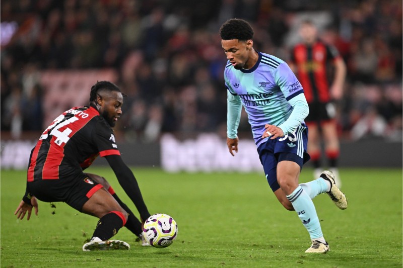 Bournemouth gặp khó trước ông lớn Arsenal