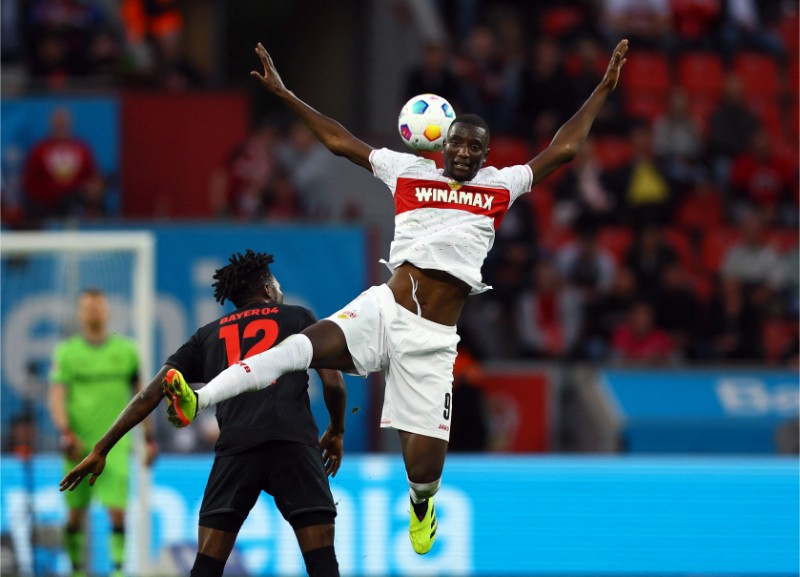 Leverkusen sẽ áp đảo Stuttgart