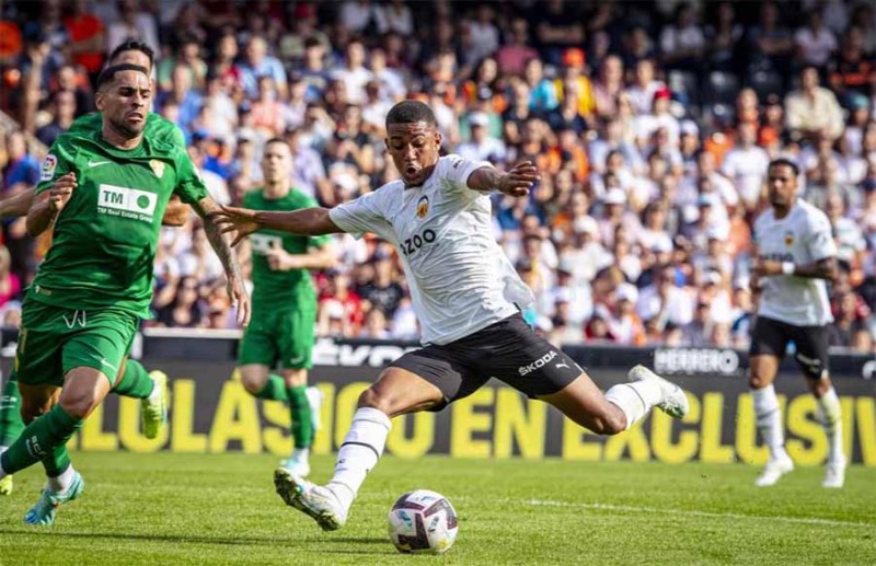 Soi kèo Valencia vs Elche hôm nay 11/01 | Vòng 19 La Liga 1 Valencia chơi hết sức khi tiếp đón Elche