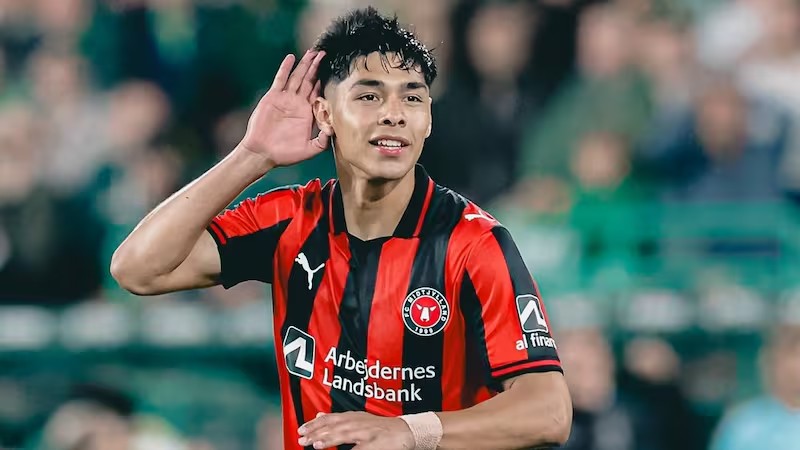 Arsenal cân nhắc chiêu mộ Dario Osorio 2 Osorio chơi cực kỳ hay tại Midtjylland