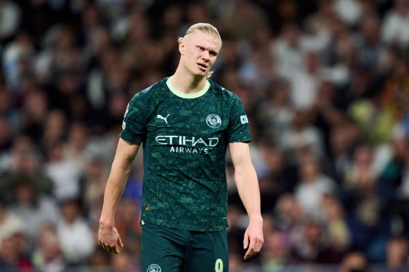 Barcelona tính gây sốc mạnh với Erling Haaland 2 Haaland còn 8 năm hợp đồng với Man City
