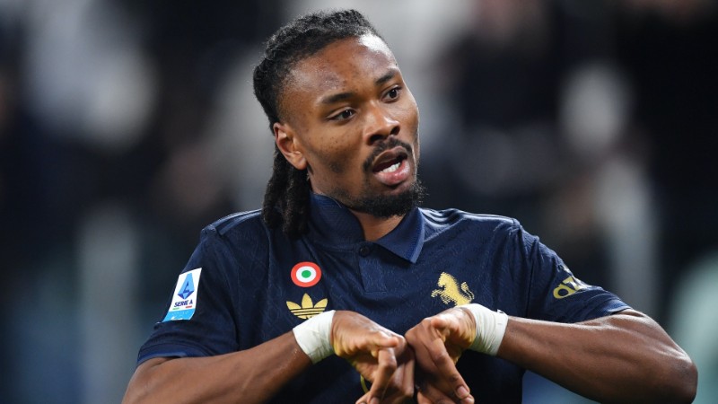 Thuram được nhiều đội bóng lớn theo đuổi