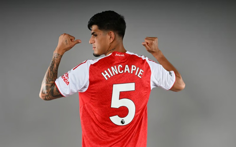 Arsenal chốt tương lai của Piero Hincapie 2 Hincapie là trụ cột tại đội 1 của Pháo thủ