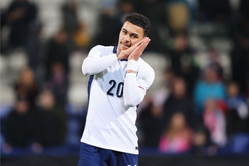 Man Utd lên kế hoạch mua Morgan Rogers 3 Morgan Rogers được định giá 80 triệu bảng